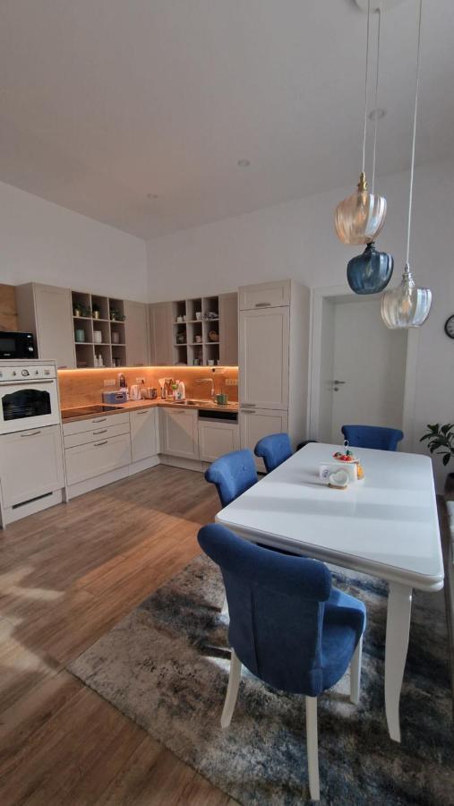 Appartement Chika à Rijeka Extérieur photo